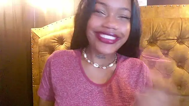 Snapshot of CrystalBrooke3x chatting on March 13, 2025, 11:49 pm CrystalBrooke3x online show from March 13, 2025, 11:49 pm