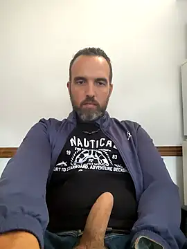 leon3875 online show from February 6, 2026, 3:30 pm