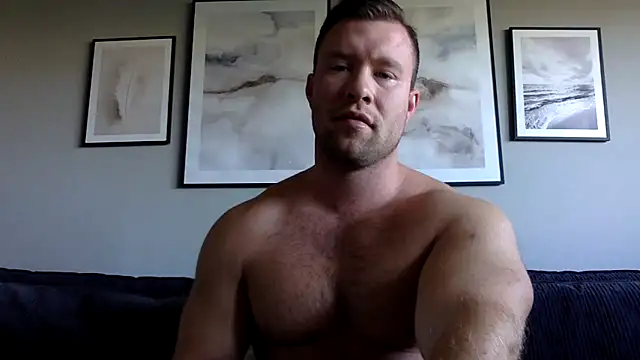 swekingxx online show from September 24, 2025, 8:32 am