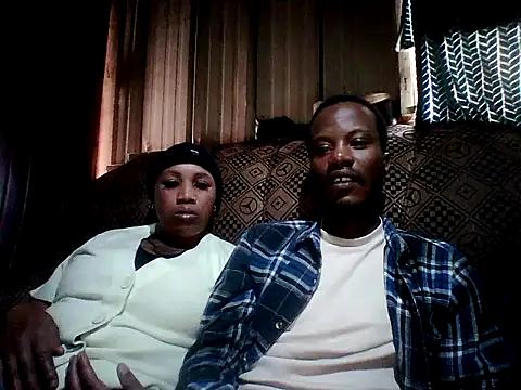 Snapshot of CedRickBakana chatting on September 14, 2025, 12:16 pm CedRickBakana online show from September 14, 2025, 12:16 pm