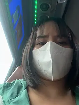 May-Squirt online show from February 26, 2026, 5:29 am