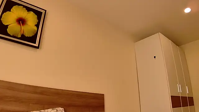 sun place online show from March 20, 2025, 6:19 am