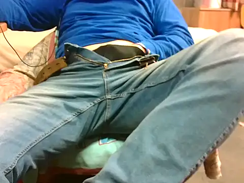 Giulio35 Pika online show from March 27, 2026, 6:00 am