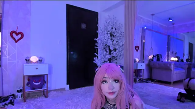 zephirahabney online show from March 2, 2025, 2:25 pm