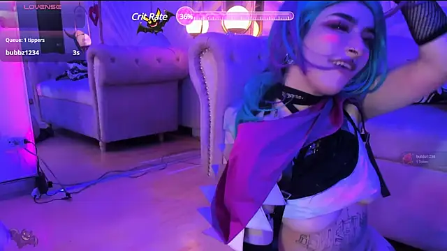 zephirahabney online show from March 9, 2025, 9:14 pm