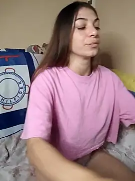 AntoniaHottie online show from November 4, 2025, 8:18 am