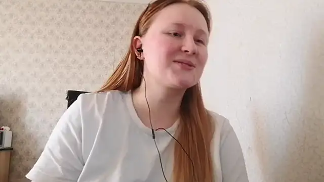 Anika Lipps online show from March 7, 2025, 12:45 pm