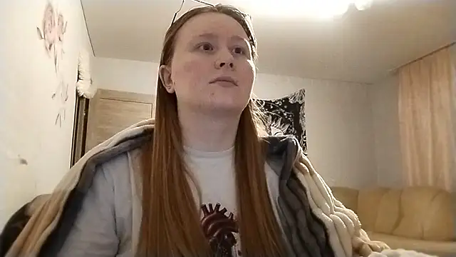 Anika Lipps online show from January 15, 2026, 4:49 am