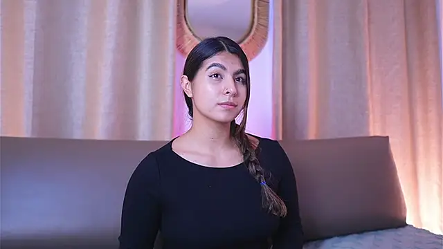 Snapshot of ShelleyMorell chatting on November 12, 2025, 12:20 pm ShelleyMorell online show from November 12, 2025, 12:20 pm