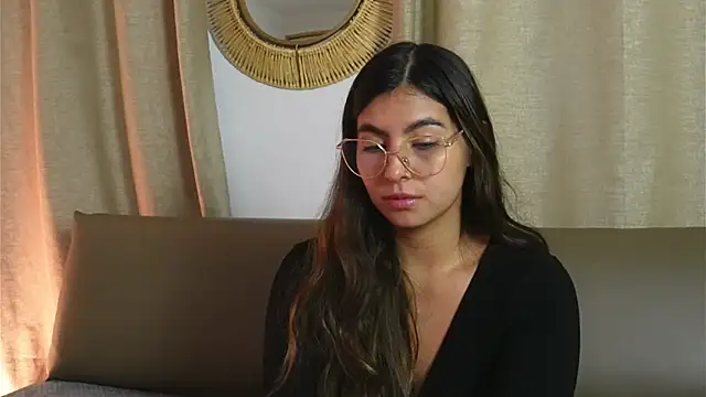 Snapshot of ShelleyMorell chatting on November 20, 2025, 12:17 pm ShelleyMorell online show from November 20, 2025, 12:17 pm