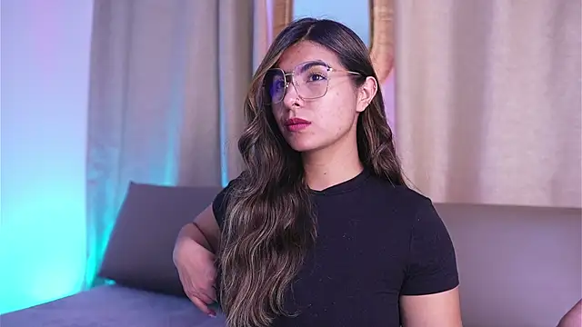 Snapshot of ShelleyMorell chatting on September 9, 2025, 1:09 pm ShelleyMorell online show from September 9, 2025, 1:09 pm