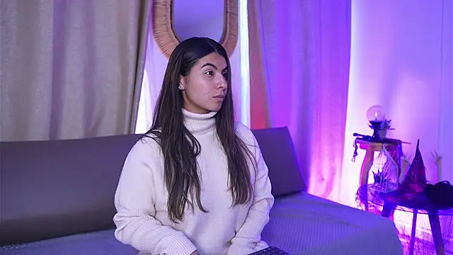 Snapshot of ShelleyMorell chatting on October 28, 2025, 2:16 pm ShelleyMorell online show from October 28, 2025, 2:16 pm