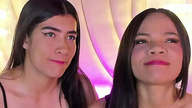 siara and zoe online show from June 18, 2026, 11:21 pm