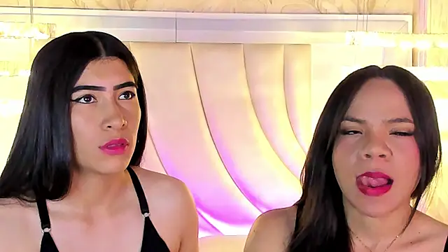 siara and zoe online show from June 14, 2026, 12:29 am