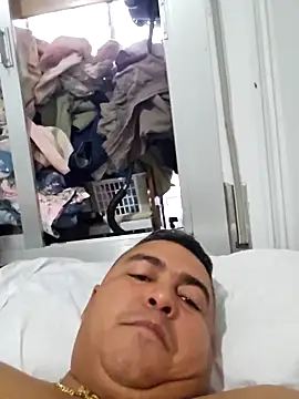 gordito xx online show from September 14, 2025, 6:47 am