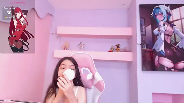 CharlotteMuller online show from September 14, 2025, 7:47 pm