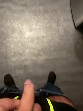 Edosxxl online show from November 14, 2025, 12:47 am