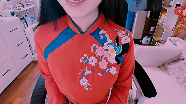 Lee Mi online show from February 16, 2026, 3:10 pm