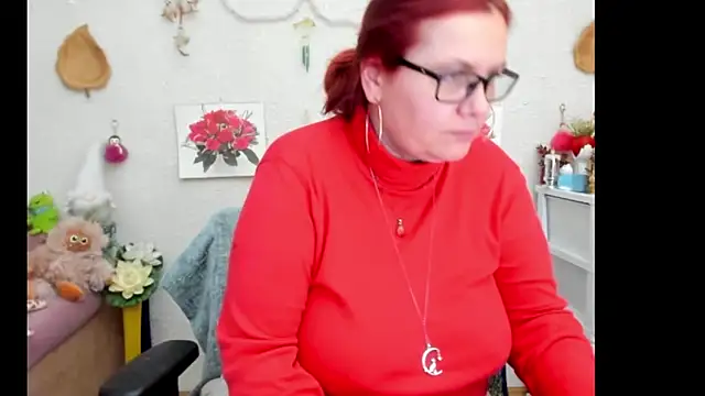 PlayfullMature online show from September 27, 2025, 12:50 am