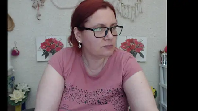 PlayfullMature online show from September 23, 2025, 10:39 pm