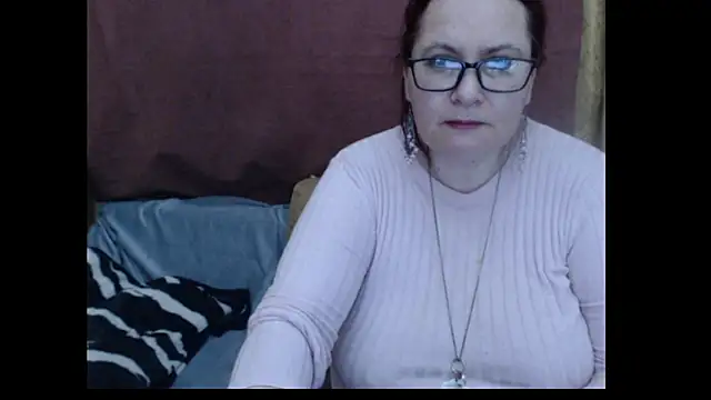 Snapshot of PlayfullMature chatting on May 7, 2026, 5:16 pm PlayfullMature online show from May 7, 2026, 5:16 pm