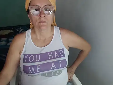 deisy summers47x online show from September 23, 2025, 12:34 pm