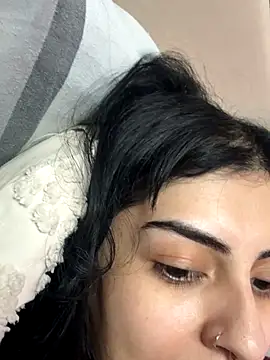 Snapshot of ThickerThanYoBitch chatting on September 11, 2025, 2:17 pm ThickerThanYoBitch online show from September 11, 2025, 2:17 pm