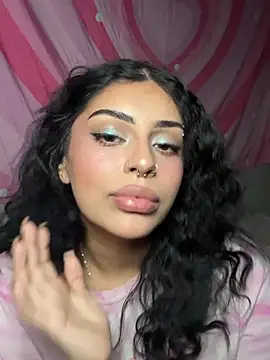 ThickerThanYoBitch online show from March 8, 2026, 10:51 am