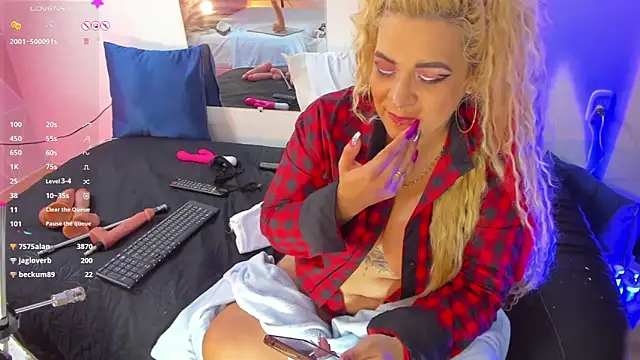 natasha rodriguez1  online show from February 5, 2025, 9:36 am