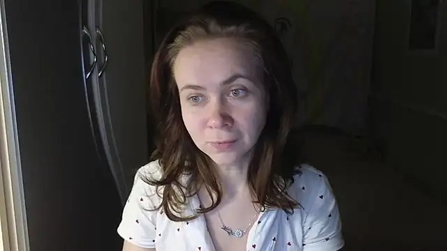 Snapshot of Riley_Roo chatting on November 30, 2025, 7:25 pm Riley Roo online show from November 30, 2025, 7:25 pm