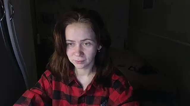 Snapshot of Riley_Roo chatting on November 22, 2025, 7:35 pm Riley Roo online show from November 22, 2025, 7:35 pm