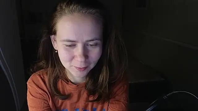 Snapshot of Riley_Roo chatting on November 14, 2025, 7:17 pm Riley Roo online show from November 14, 2025, 7:17 pm