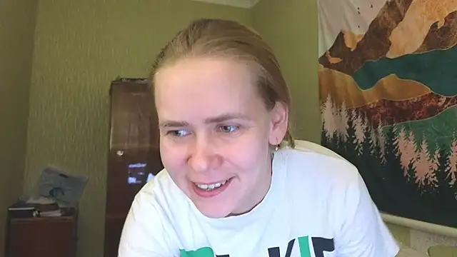 Snapshot of Riley_Roo chatting on March 10, 2025, 9:51 pm Riley Roo online show from March 10, 2025, 9:51 pm