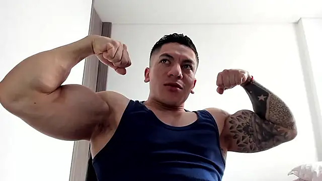 Snapshot of aquiles_51 chatting on July 2, 2026, 6:14 pm aquiles 51 online show from July 2, 2026, 6:14 pm