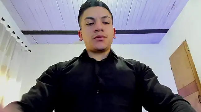 aquiles 51 online show from March 7, 2025, 10:32 pm