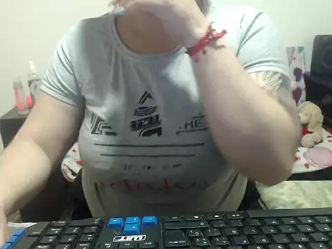 samantha2207 online show from January 31, 2025, 6:14 pm