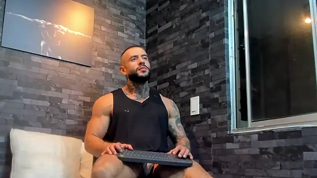 BruceDallas online show from October 2, 2025, 12:25 am