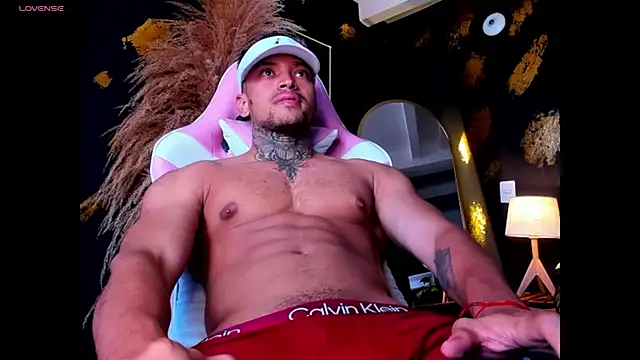 Stiven collins online show from September 29, 2025, 9:31 pm