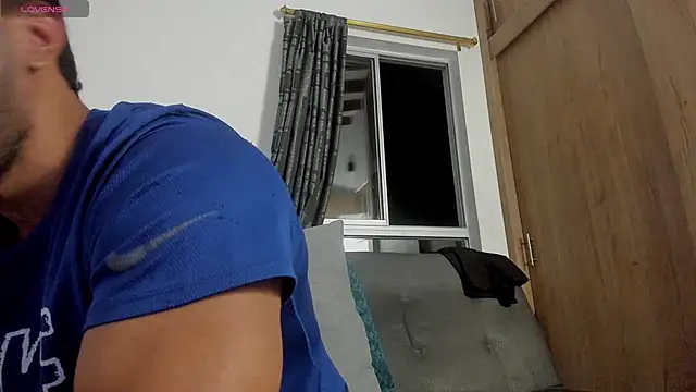 Snapshot of curt_xxx chatting on September 18, 2025, 12:02 am curt xxx online show from September 18, 2025, 12:02 am