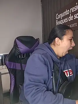 Cute Penelope online show from March 4, 2026, 11:07 am