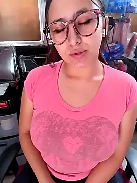 Cute Penelope online show from March 11, 2025, 3:12 pm