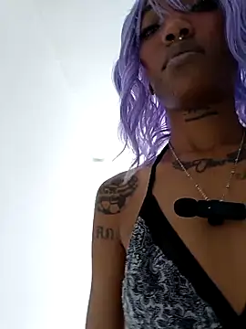 Honey-420- online show from September 26, 2025, 3:08 pm