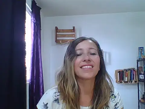 charlott ponce online show from September 19, 2025, 6:56 pm