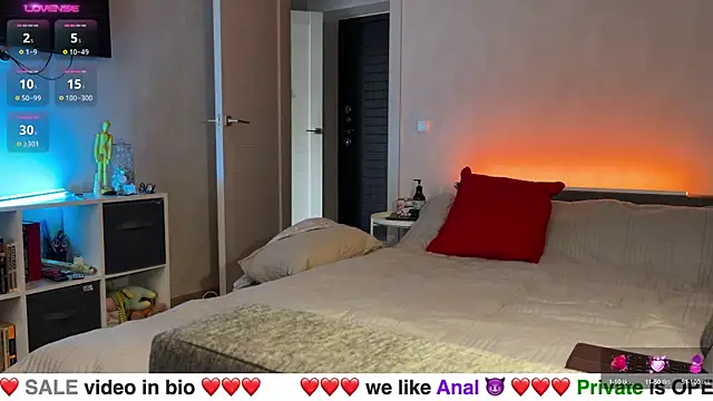 Snapshot of nikitos4you chatting on February 14, 2025, 8:21 am nikitos4you online show from February 14, 2025, 8:21 am