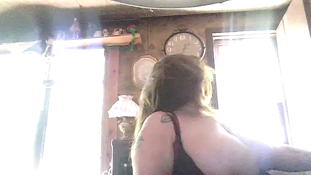 prettyface669 online show from September 26, 2025, 4:58 pm