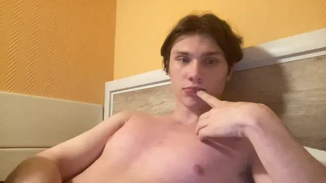 Snapshot of CalvinCay chatting on December 3, 2025, 10:31 pm CalvinCay online show from December 3, 2025, 10:31 pm