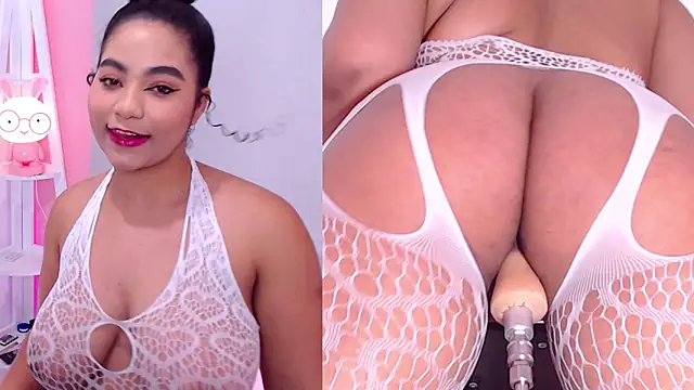 Exotic Ambar online show from September 17, 2025, 3:30 am