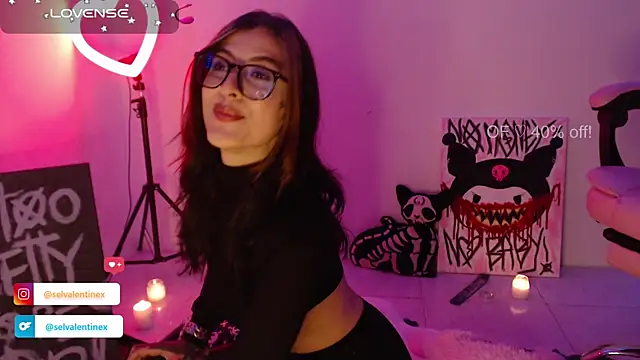 Snapshot of selvalentinex chatting on October 1, 2025, 4:39 am selvalentinex online show from October 1, 2025, 4:39 am