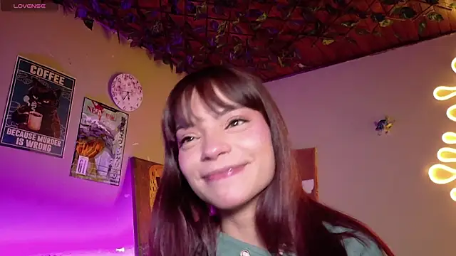 maryberry   online show from November 6, 2025, 2:37 am