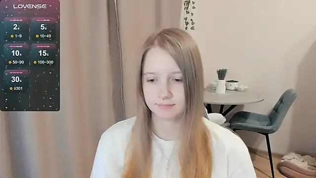 Snapshot of Alyaley chatting on October 23, 2025, 1:26 am Alyaley online show from October 23, 2025, 1:26 am